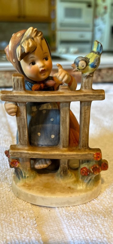 Vintage Goebel Hummel figurine "Signs of Spring" - about 5.5" in height