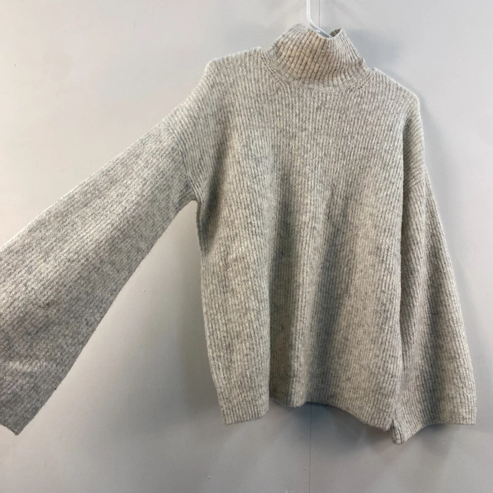 Suéter pulôver feminino French Connection XS cinza manga sino larga gola alta - Imagem 4 de 4