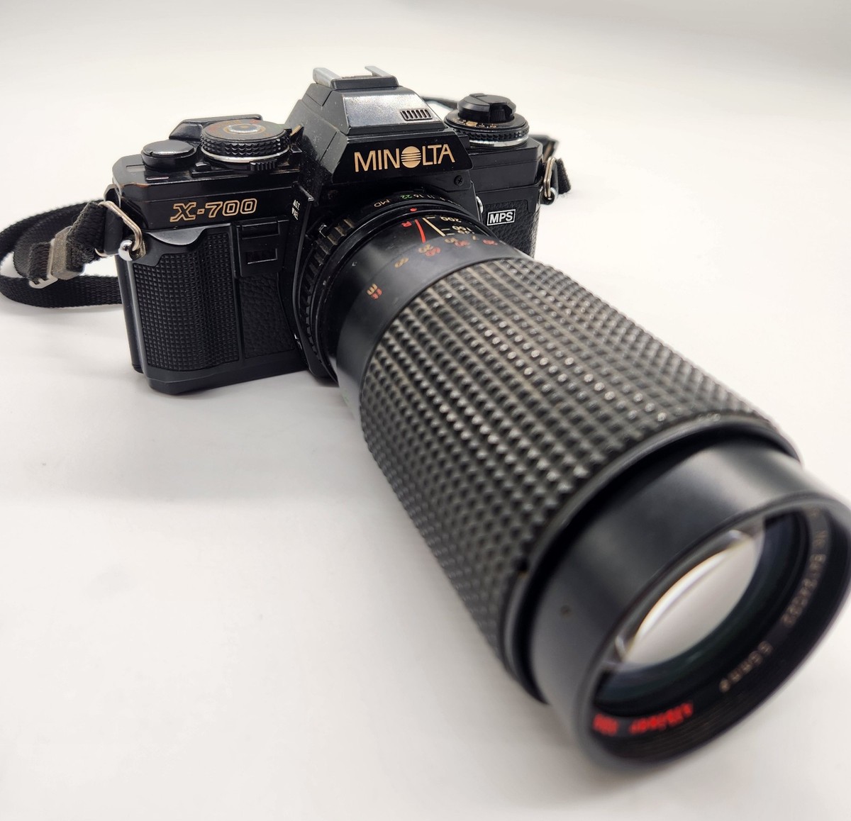 Minolta X700 35mm Camera w 80-200mm Lens Untested For Parts Or