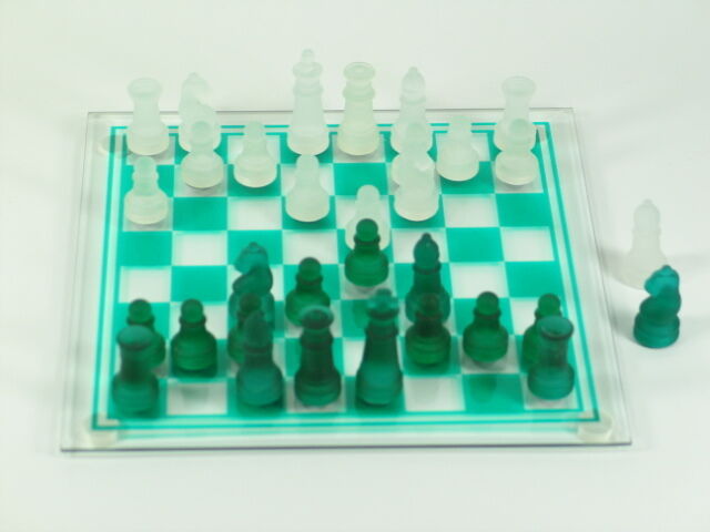 Glas Schach Spiel Satz Umfassen Matt/Poliert Glas Schach Bord und 32 Schach