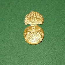 ROYAL SCOTS FUSILIERS KC BRASS CAP BADGE aa