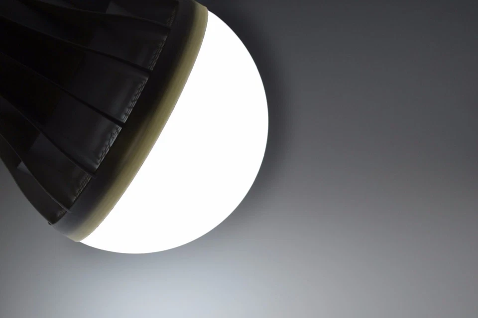 E27 220V 3W 5W 7W 9W 12W 15W 20W LED Light Bulb Lamp 5730 SMD Cool Warm White - Image 3 of 4