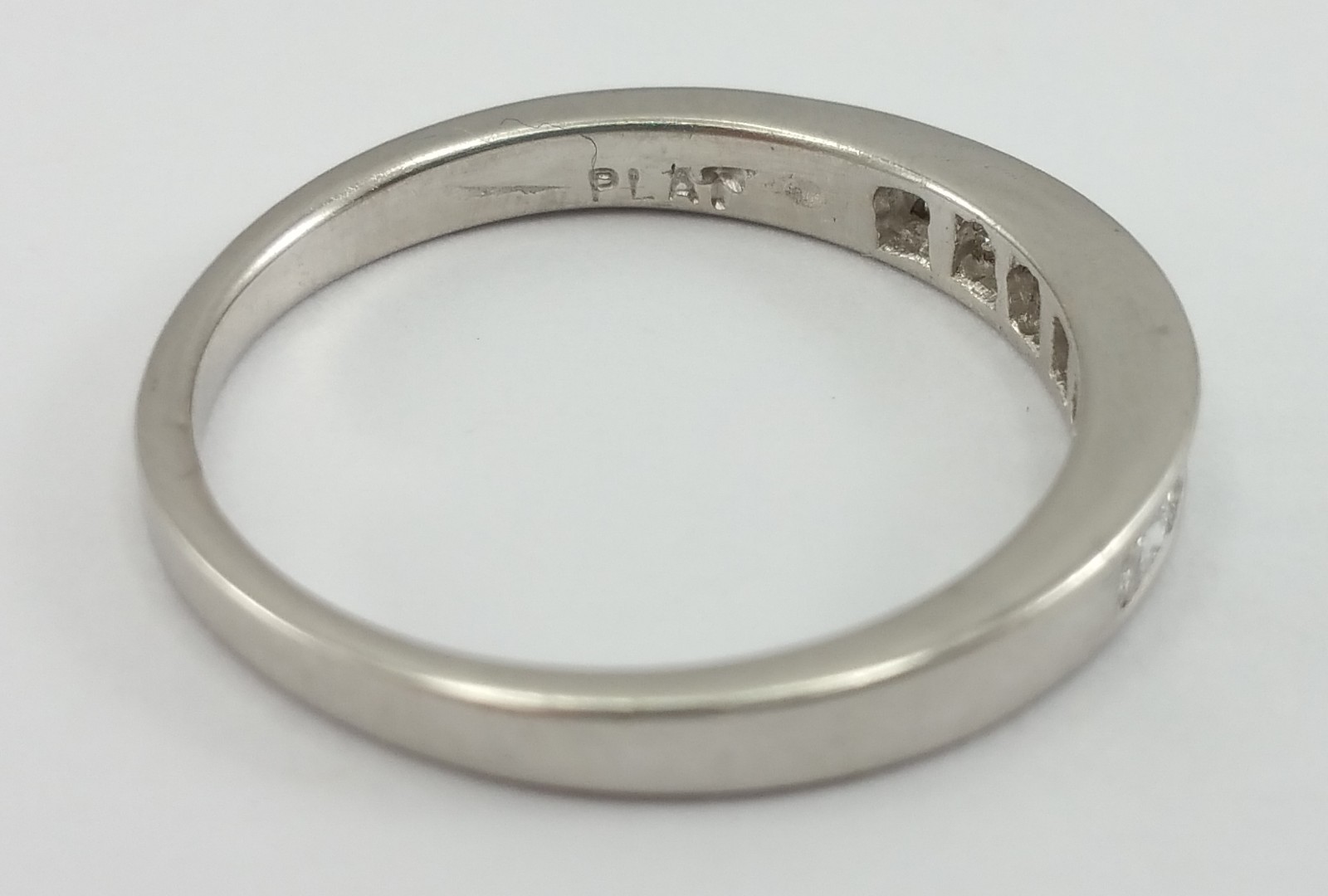 Unique Solid Platinum Princess Cut Invisible Sett… - image 6