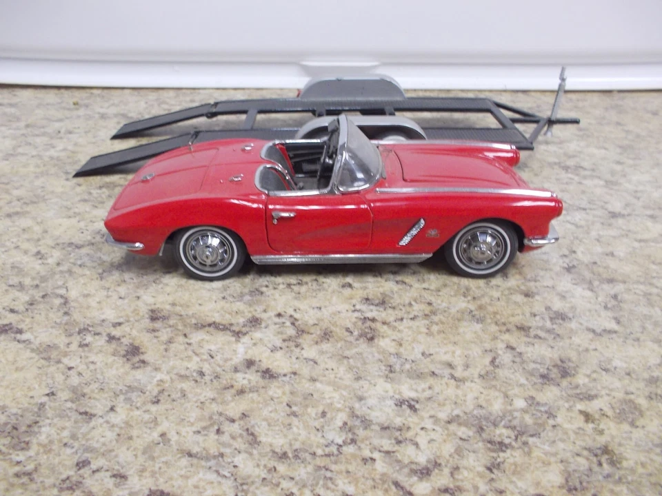 1962 Chevrolet Corvette Red Convertible Car w/ trailer Metal 1/18 NO box - Image 2 of 4