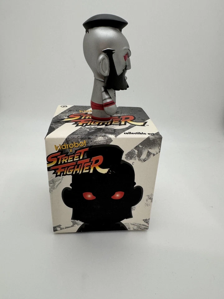 Kidrobot Street Fighter Mecha Zangief SDCC 2013 exclusivo vinilo de 3" con caja Foto 4 de 4