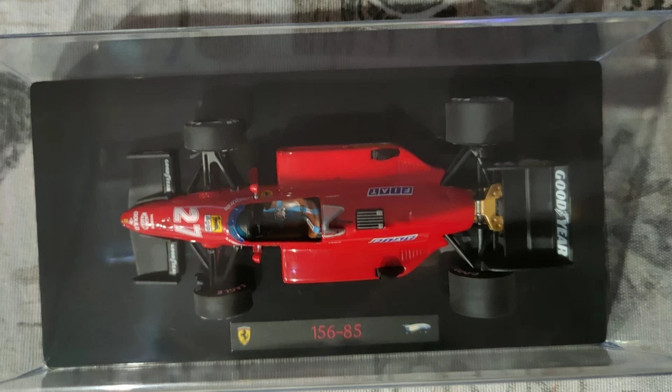 Mattel Elite N5585 Ferrari 156-85 Winner Canada GP 1985 Michele Alboreto 1/43 - Immagine 3 di 4