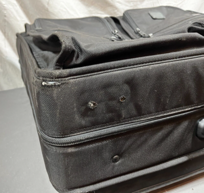 TUMI Alpha 22032DH Large 24