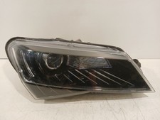 Feu avant (phare) Skoda SUPERB
