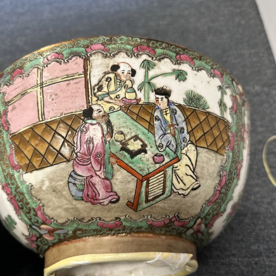 Antiguo cuenco chino de porcelana del siglo XIX Foto 3 de 4