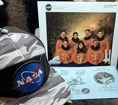 NASA STS-67 ASTRO-2 UV Telescope Lithograph + Card JSCCL-142 New Cap Estate Lot