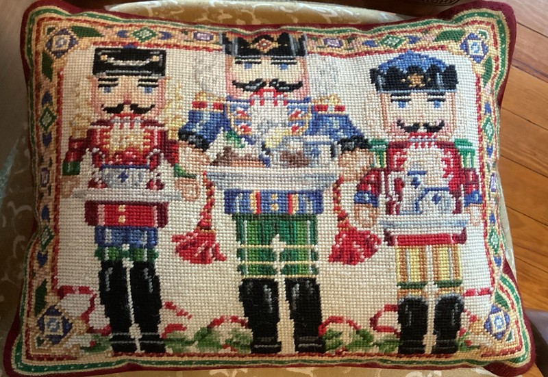 VTG Katha Diddel Home Collection Christmas nutcrackers Pillow  13" X 18"