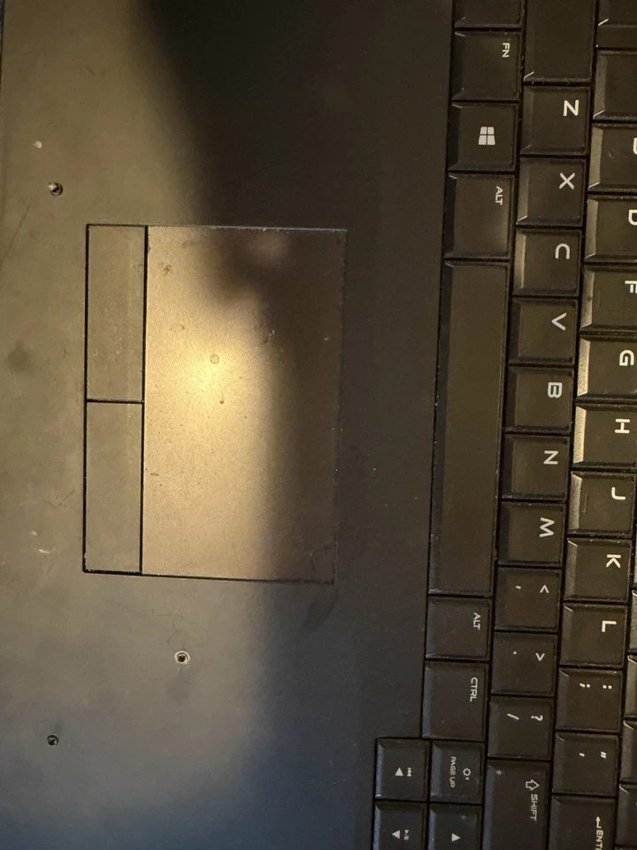 Notebook Alienware 17 P18E I7 8GB DDR3 SEM SSD GAMING UNIDADE DE PEÇAS Leia a descrição!! - Imagem 2 de 4