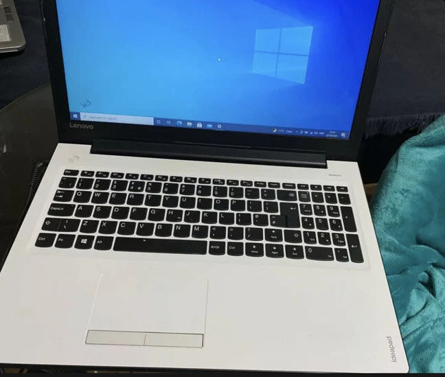 Lenovo IdeaPad 310 Laptop AMD A12-9700 2.50GH, SSD 250GB  White - Image 4 of 4