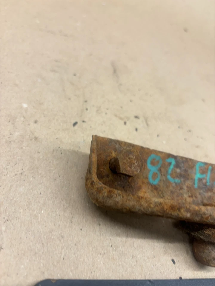 1980-1991 F100 F150 F250 F350 BRONCO EMBREAGEM MECÂNICA LIGAÇÃO Z BARRA QUADRO MONTAGEM - Imagem 3 de 4