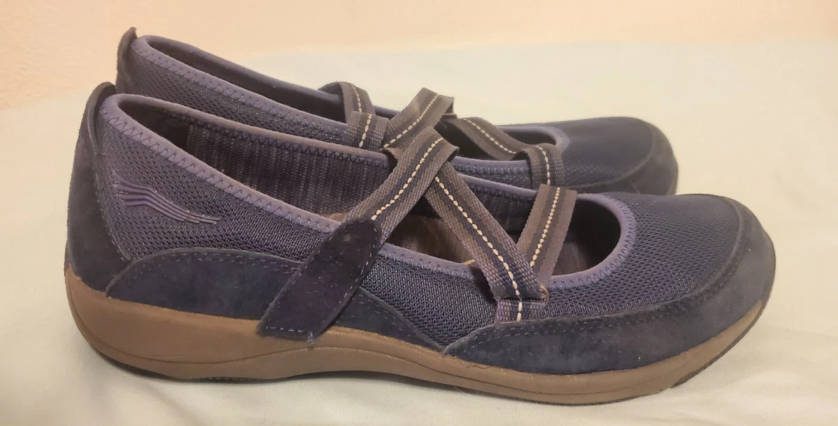 Dansko Hazel Suede Mary Jane Women s Shoe blue style 4504547500 Sz