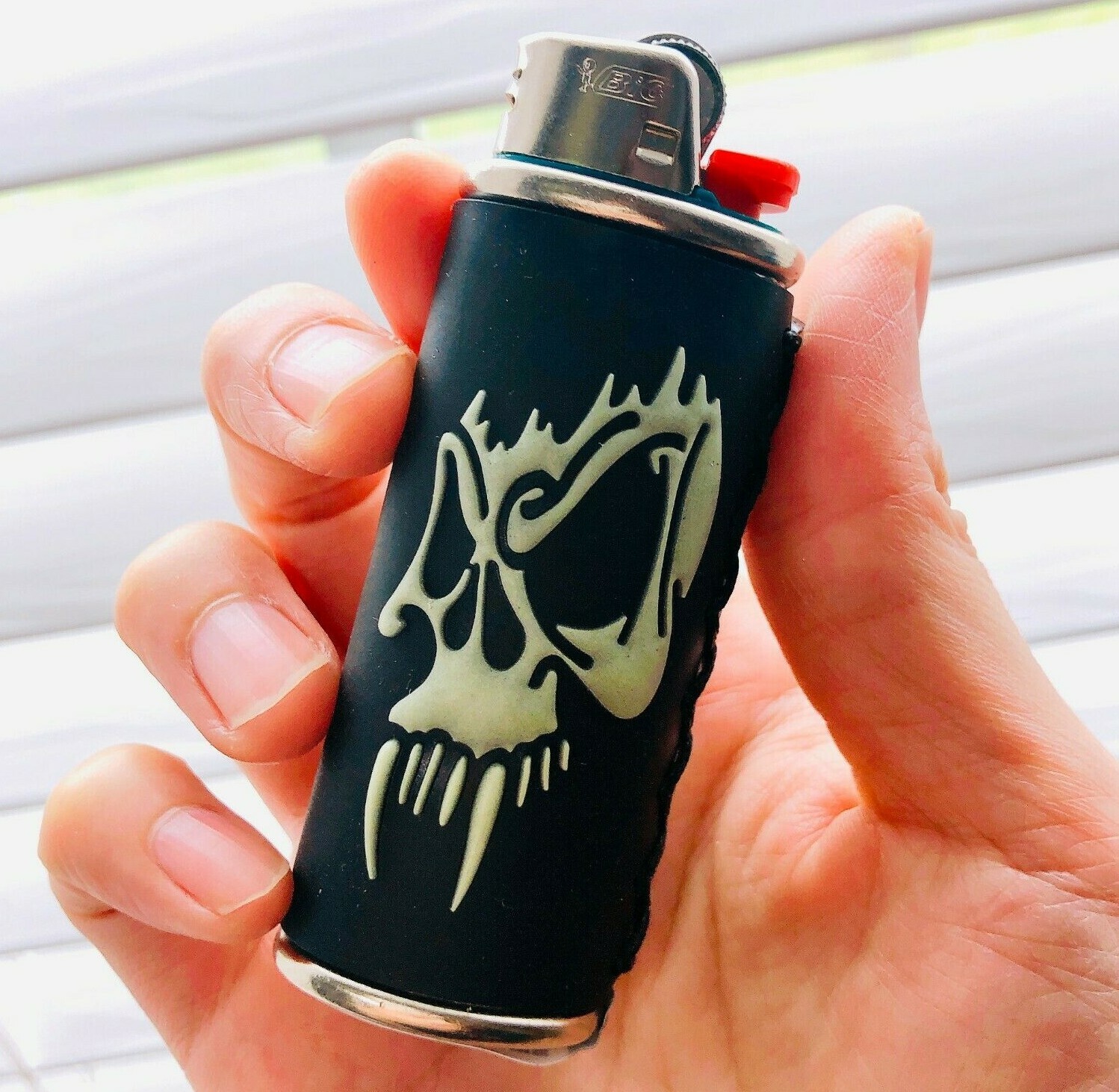 Metal Lighter Case Cover Fits Standard Bic Lighter J6