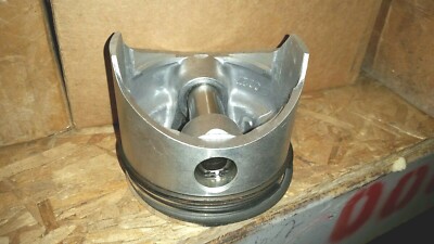 112-0227-10 PISTON & RINGS +.010'' OVER ONAN P224 NHC NHB NHE T260 112-0228-10