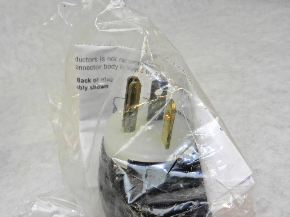 (2) NUEVO enchufe angular Arrow Hart 6765HG, grado hospitalario, 125 V 20 A 2 polos 3 cables CT Foto 4 de 4