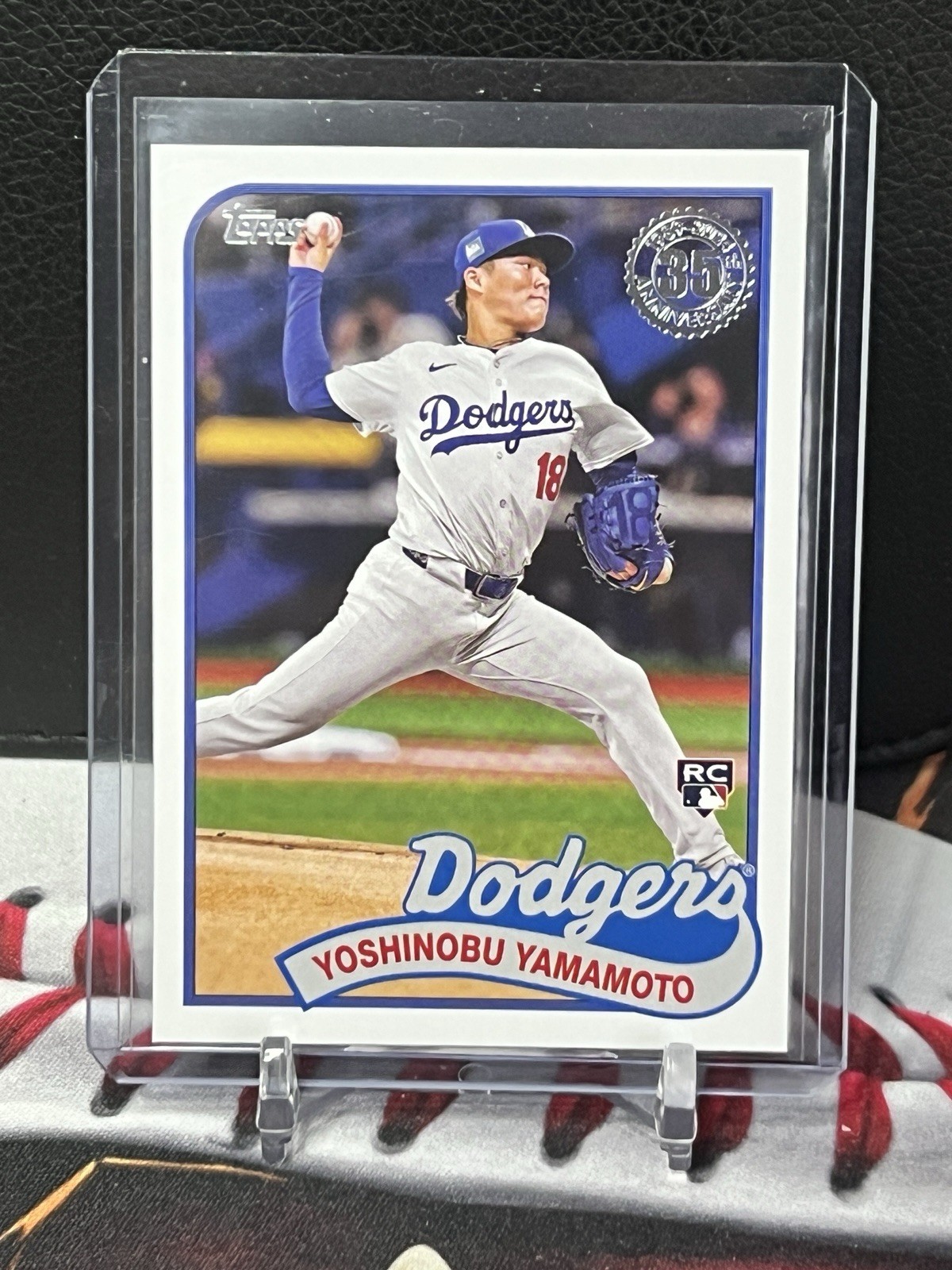 2024 Topps Update Series - 1989 Topps Baseball Yoshinobu Yamamoto #89US-29 (RC)