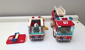 LEGO City Sets #60107 Fire Ladder Truck 2016 No Box Instructions Mostly Complete