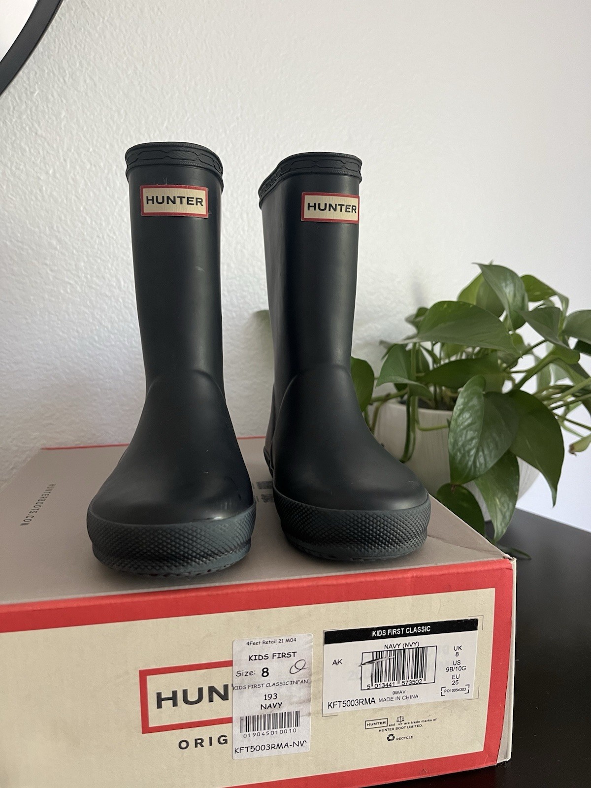 Hunter Rain boots Navy Size 9/10 Toddler-image