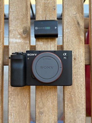 Sony A7C ILCE-7C/B Full Frame Mirrorless Camera Body 24.2MP Exmor Black