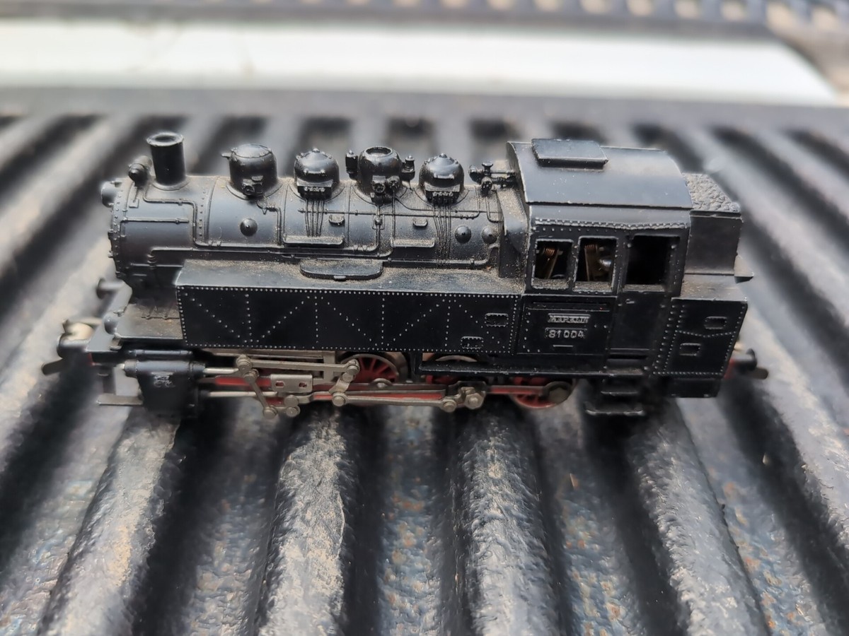 Märklin 3031 Tender Steam Locomotive BR 81004 Telex Clutch