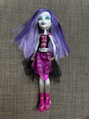Monster High 11'' Doll Spectra Vondegeist Ghoul s alive
