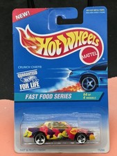1:64 HOT WHEELS 1996 FAST FOODS #4, CRUNCH CHIEF™, #419, MINT (30)