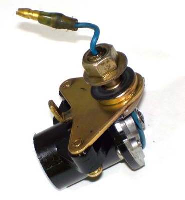 #ad Briggs amp; Stratton 185432 Low Oil Sensor 715353 $35.00