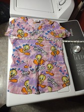 Women's Tweety Bird Scrub Top S