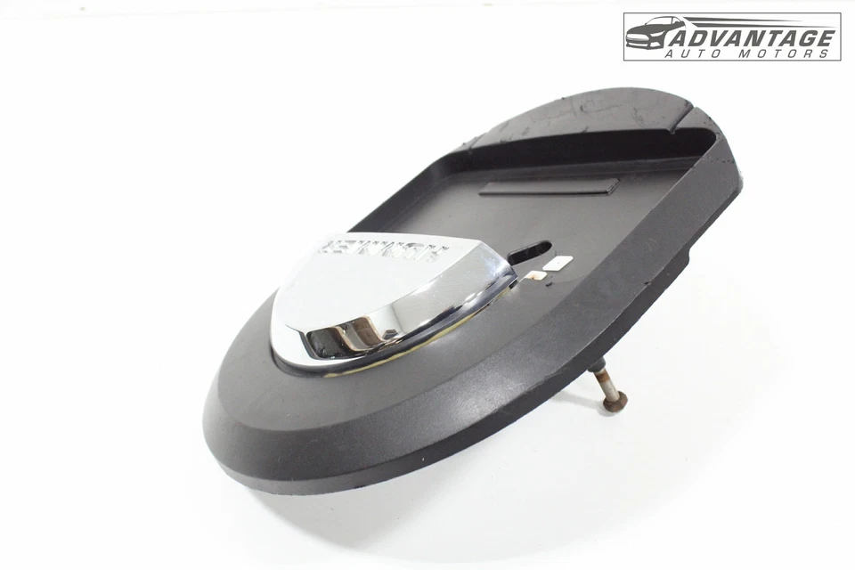 2005-2009 HUMMER H2 REAR LICENSE PLATE SPARE TIRE MOUNTED CARRIER HOLDER OEM - Image 3 of 4