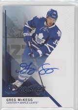2014-15 SP Game Used Rookies Blue Auto Greg McKegg #167 Auto fv7