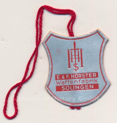 125022, Werbeanhänger ''E.& F.Hörster Waffenfabrik Solingen'' für Dolche und Säbel