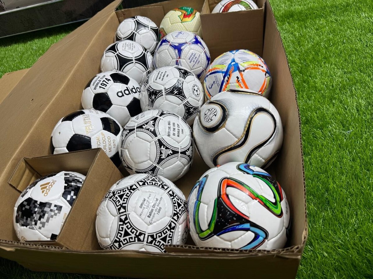 ADIDAS MINI 14 pcs collector set 1970 to 2022 FIFA world cup ADIDAS MINI 14 pcs collector set 1970 to 2022 FIFA world cup