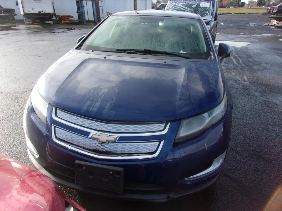 Compresor de aire acondicionado usado se adapta a: Chevrolet Volt 2012 grado A Foto 2 de 4