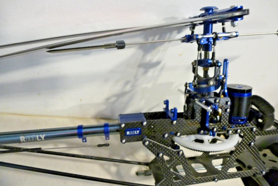 REELY- T-Rex 450 Pro 3D Series RC-Helicopter Bausatz mit 2 Hauben - Bild 4 von 4