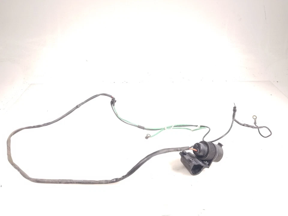 04 Honda VTX1800 R S Auxiliar 12v Plug Frete Grátis - Imagem 2 de 4