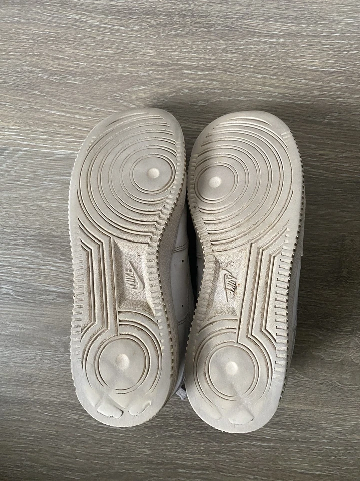 Nike Air Force 1, Weiß, Größe 42 - Bild 3 von 4