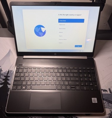 HP 15-dy1023dx - 15.6'' Intel Core i5-1035G1 16GB RAM 256GB SSD Windows 11