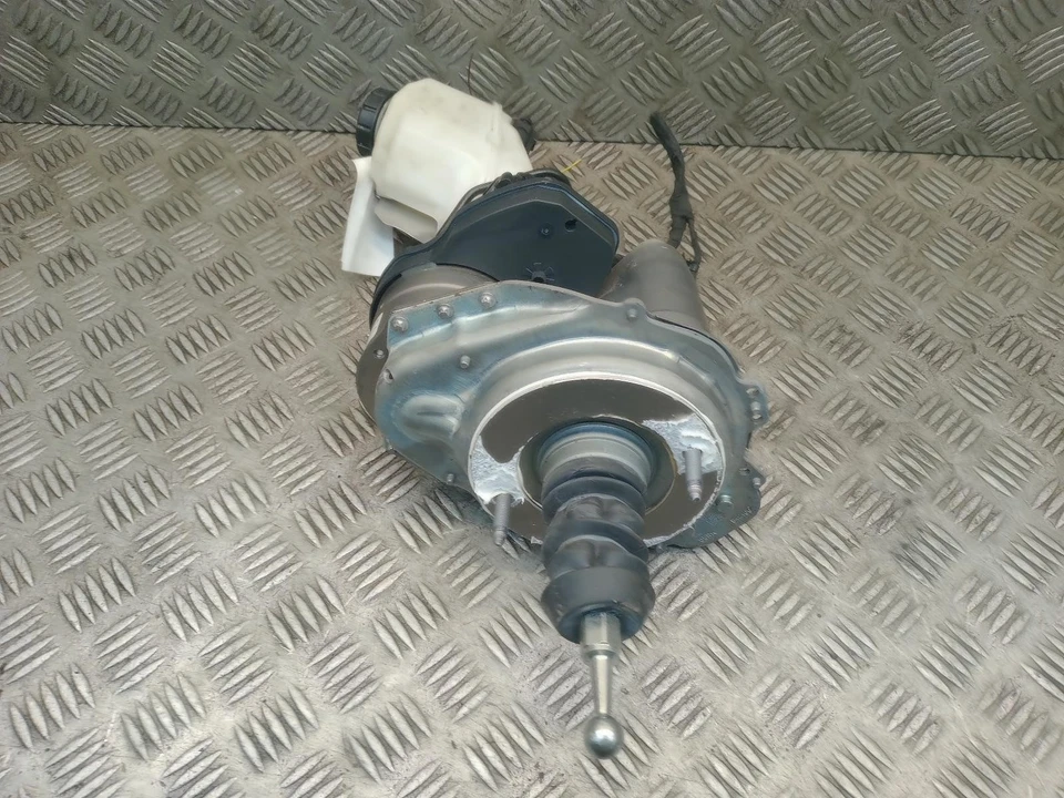 AUDI Q3 FRENO CILINDRO MAESTRO 1.5 GASOLINA HÍBRIDO MK2 2018-2024 5QK614105H Foto 3 de 4