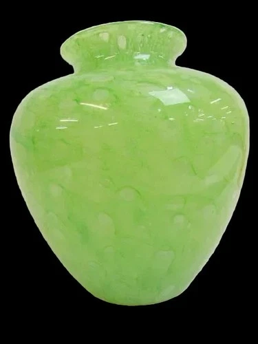Steuben Cluthra Art Glass Vase in Green, circa 1920s