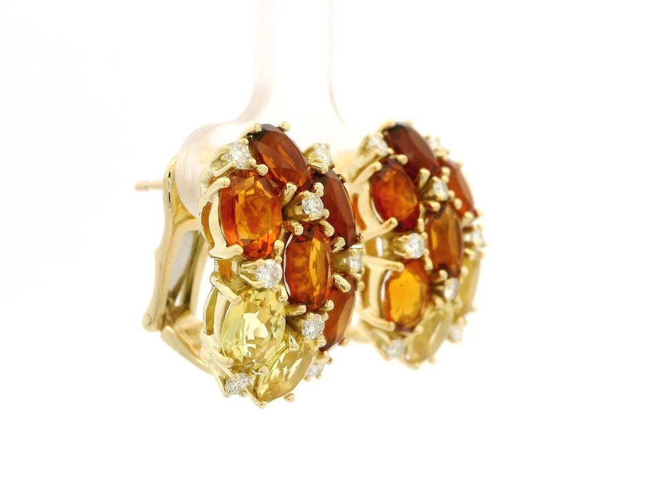 Pendientes colgantes Huggie con racimo de diamantes y cuarzo citrino multicolor de oro macizo Foto 4 de 4