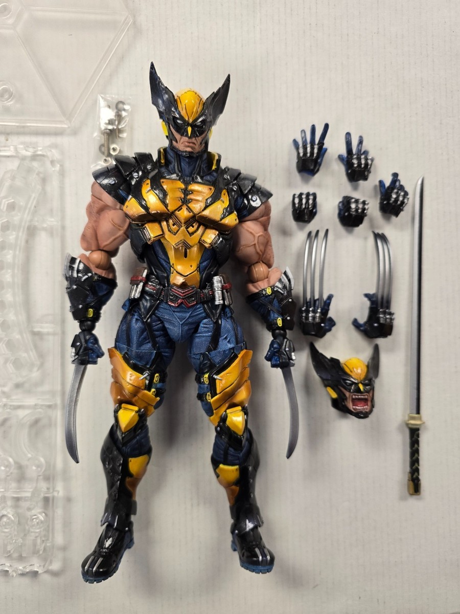 Play Arts Kai X-Men WOLVERINE Marvel Universe Variant Figure