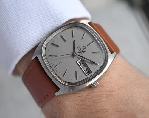 1973 Omega TV Dial Men's Watch Vintage Steel Quartz Square Day Date Leather