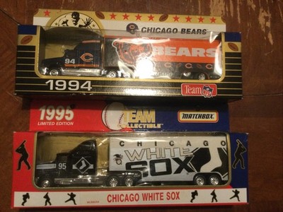 Chicago Bears White Sox 1994-1995 Matchbox Collectibles Die Cast Semi Trucks NIB