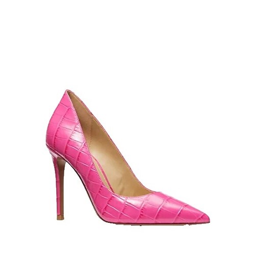 hot pink michael kors dress Anok Yai wore a Hot Pink sequined custom Michael Kors gown @ the 2022 met  gala