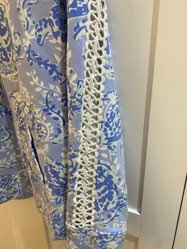 Lilly Pulitzer Pullover Top Womens Size L crochet details on sleeves - Picture 6 of 8
