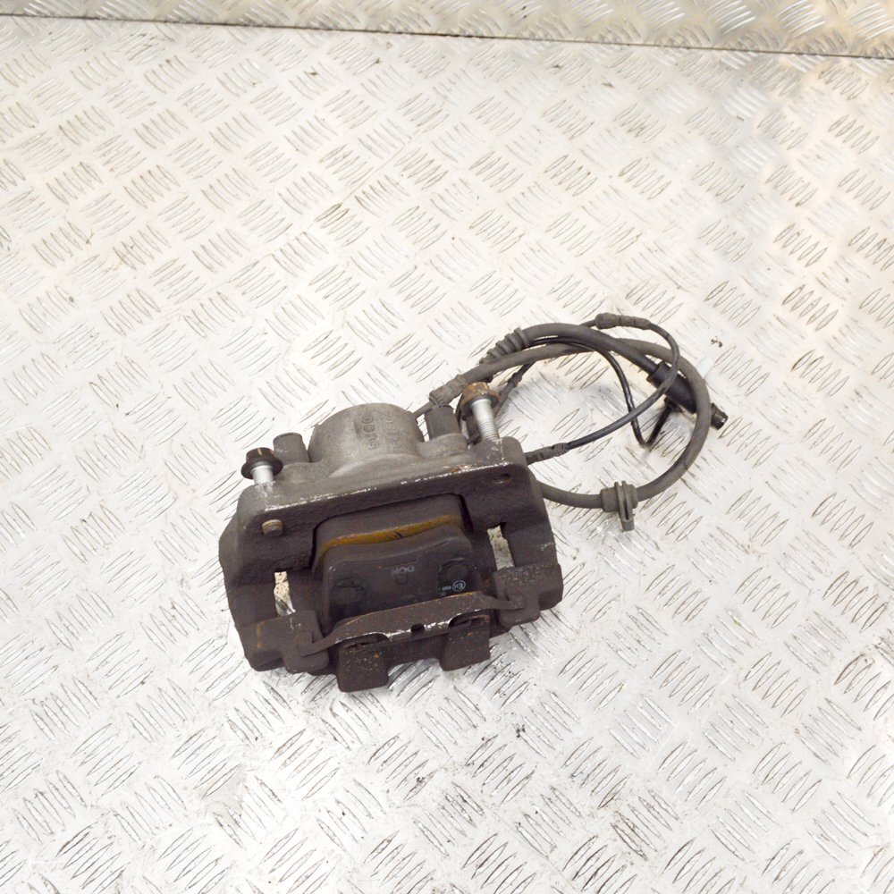 BMW X3 F25 sDrive 18d Pinza freno anteriore sinistra 2.0 Diesel 110kw