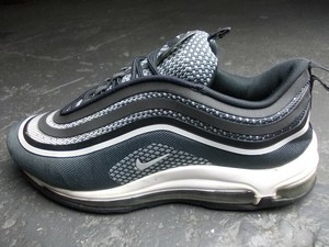 nike 270 schwarz silber